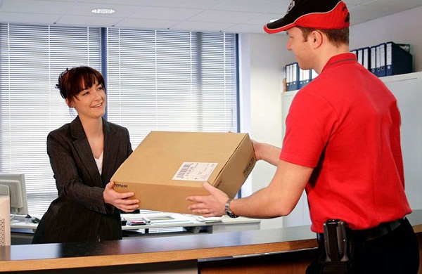 chuyển phát nhanh